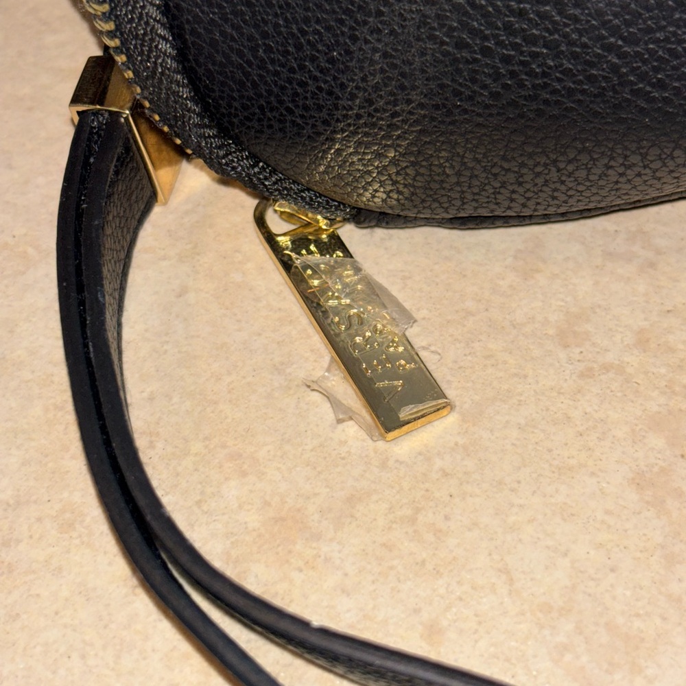 Versace Perfume Cosmetic
Bag/Wristlet - Picture 3 of 8